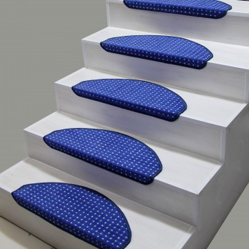 Mavi Renk Yarım Ay Model Bukle Halıdan Demonte Basamak Paspasi